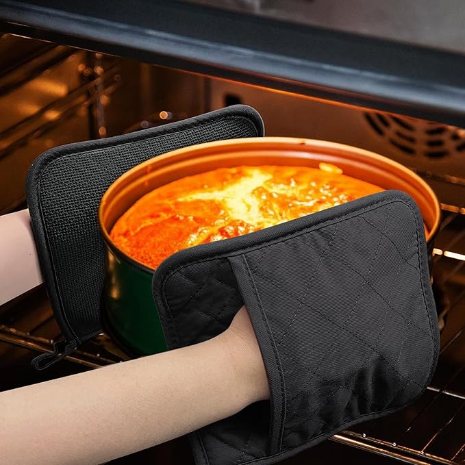 Cotton and Neoprene Oven Pads Pot Holder with Pocket 8"x8.5" Dual-Function Hot Pad Set for Finger Hand Wrist Protection Heat Resistant to 428°F Black