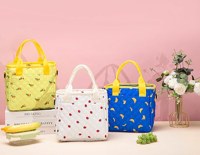 TuErCao Cute Strawberry Lunch Box for Women Lunch Bags for Work Small Insulated LunchBag for Picnic Travel Shopping, Portable Lightweight Ultrasonic Soft Touch LunchTote for Young Ladies