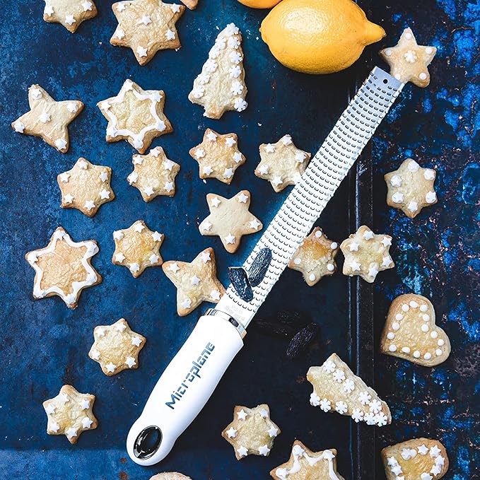 Microplane Premium Classic Citrus Zester Tool and Parmesan Cheese Grater - White