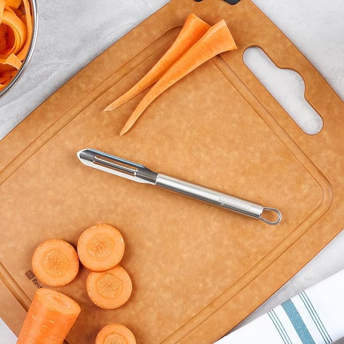 Restaurantware-German Standard 7.6 Inch Vegetable Peelers, 6 Dishwashable Hand Peelers - Ultra Sharp Blades, Ergonomic Handles, Stainless Steel Potato Peeler, For Zucchini, Carrot, Or, More