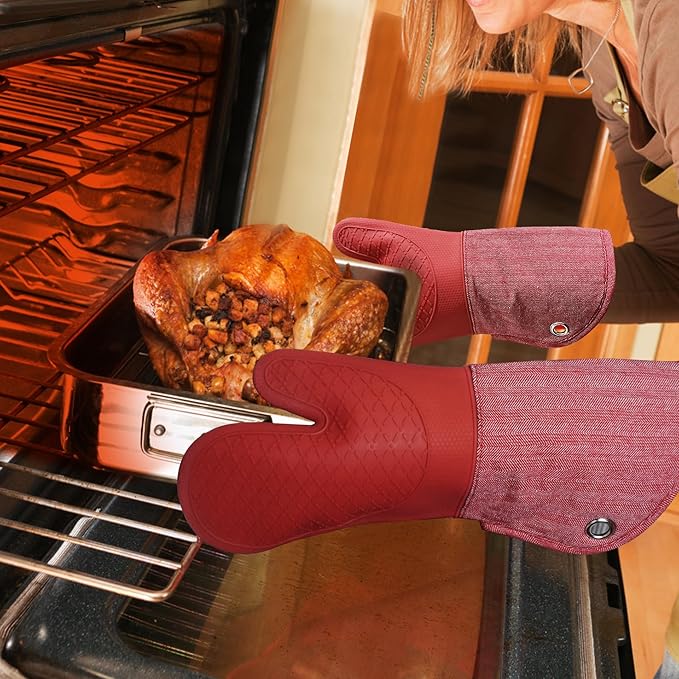 Professional Microwave Silicone Oven Mitts one Pair, Kitchen Mitten Set for Heat Resistant with 500 Degrees, Kitchen Gloves Pot Holder for BBQ Cooking Baking (Red)