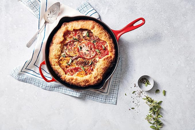 Le Creuset Enameled Cast Iron Signature Iron Handle Skillet, 9", Cerise