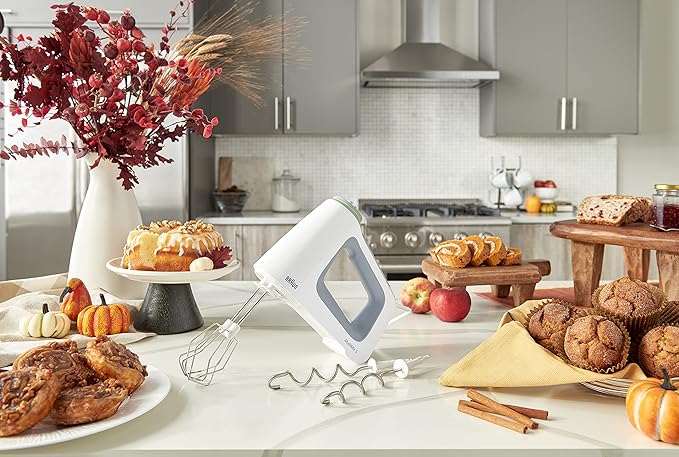 Braun MultiMix 5 Hand Mixer, 350W Electric Mixer with SmartMix Technology, 9-Speed + Turbo, MultiWhisk & Dough Hooks, Lightweight Soft-Grip Design, White