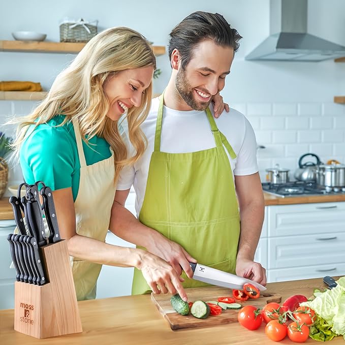 Moss & Stone 14 Pcs Knife Block Set Stainless Steel, Premium Forged Kitchen Knives Set with High-Carbon Blades, Ergonomic Handle, Sharp Blade, Rust Resistant, Modern Style for Home & Chef, Black