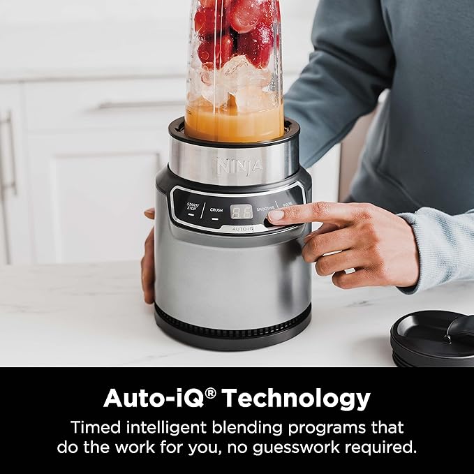 Ninja | Blender | Nutri Pro | Single Serve | For Smoothies, Salsa, Shakes and Frozen Drinks | Includes 2 Smoothie Cups & Lids | Crushes Ice, Fruit & Veggies |Silver | BN401