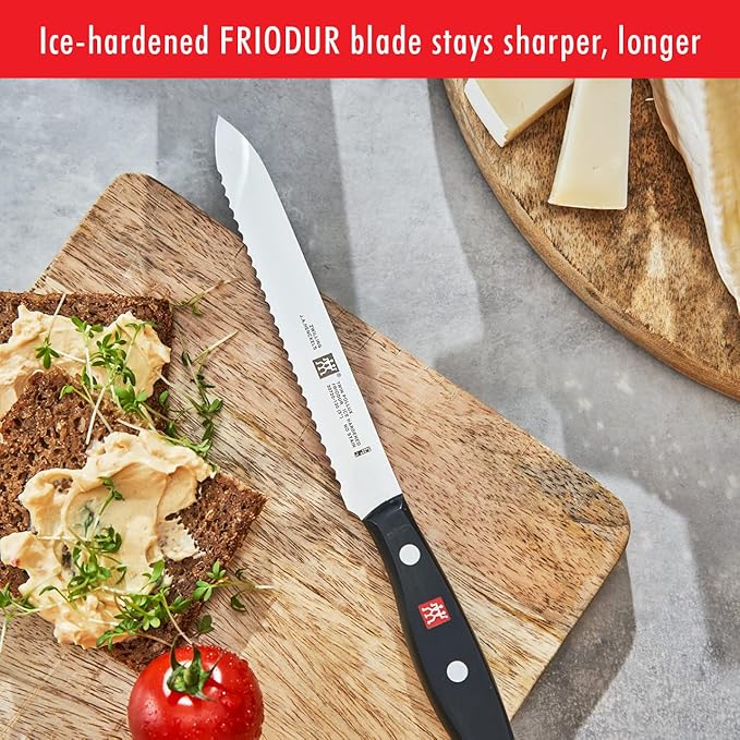 ZWILLING Twin Signature 6-Piece Razor-Sharp German Knife Block Set, Made in Company-Owned German Factory with Special Formula Steel perfected for almost 300 Years, Dishwasher Safe
