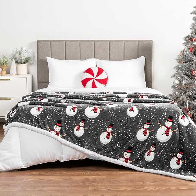 PAVILIA Premium Christmas Sherpa Throw Blanket | Snowman Decoration, Fleece, Plush, Warm, Cozy Reversible Microfiber Holiday Blanket 50 x 60