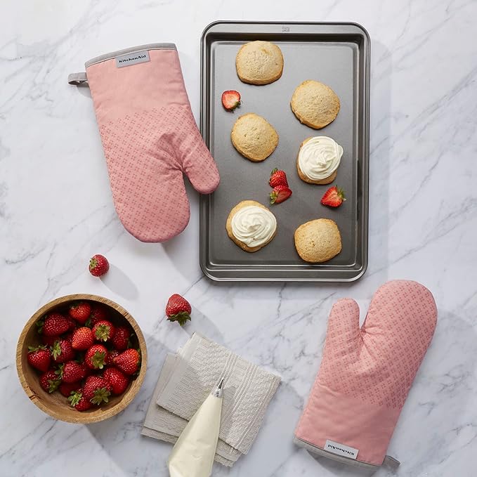 KitchenAid Asteroid Oven Mitt Set, 7"x12.5", Dried Rose, 2 Piece