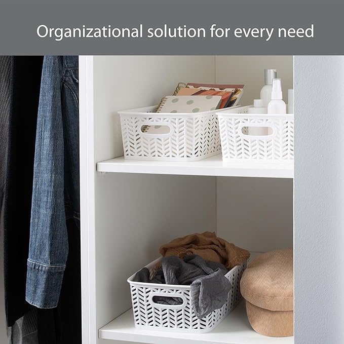 Simplify Small Herringbone Bin Storage Tote Basket Organizer Decorative, Good for Closets, Countertops, Desks, Dressers, Accessories, Cleaning Products, Sports Equipment, Toys, White