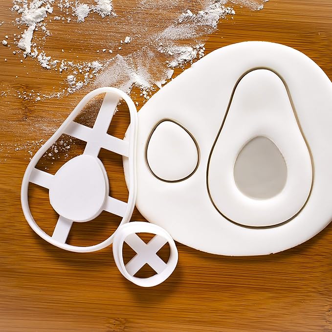 Set of 2 Avocado cookie cutters (Designs: Mother and Child, Avocado and Seed) - Bakerlogy