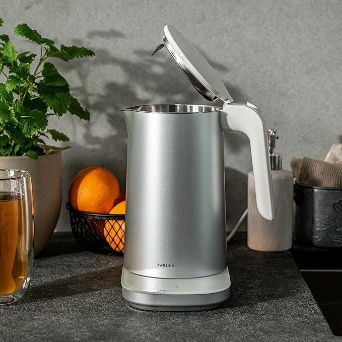ZWILLING Enfinigy Cool Touch 1-Liter Electric Kettle Pro, Cordless Tea Kettle & Hot Water - Silver