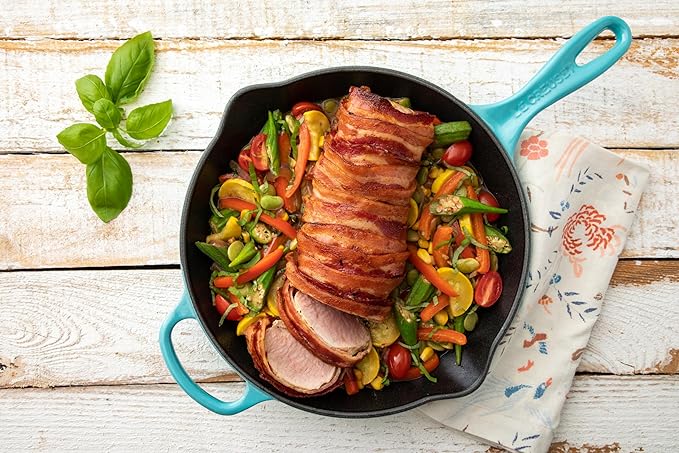 Le Creuset Enameled Cast Iron Signature Round Skillet, 10.25”, Olive