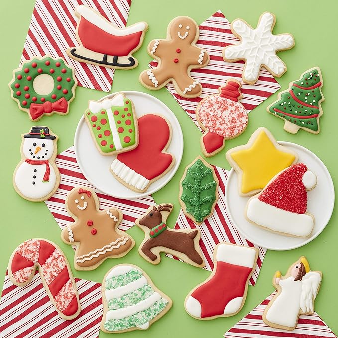 Wilton Christmas Cookie Cutter Set, Holiday Baking & Decorating for Gingerbread & Sugar Cookies, 18 Piece, Metal