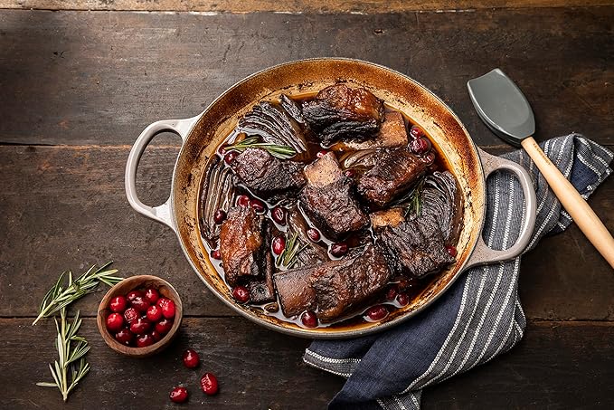 Le Creuset Enameled Cast Iron Signature Braiser, 5 qt., Oyster