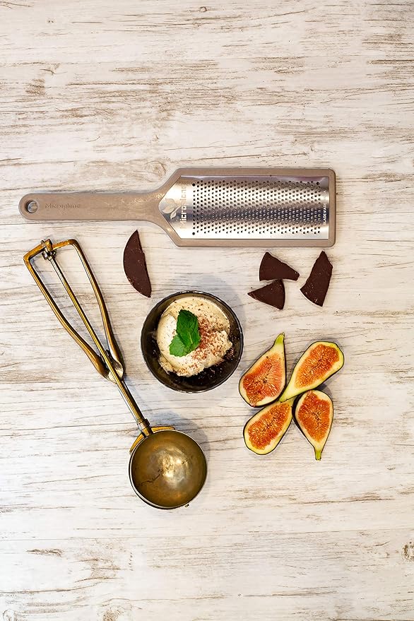 Microplane Ecograte Series Grater (Fine, Dover Grey)