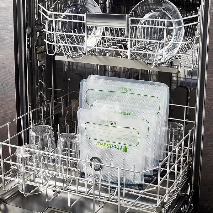 FoodSaver Reusable Quart Vacuum Zipper Bags, 10 Count, BPA-Free, Microwave Safe, Leakproof