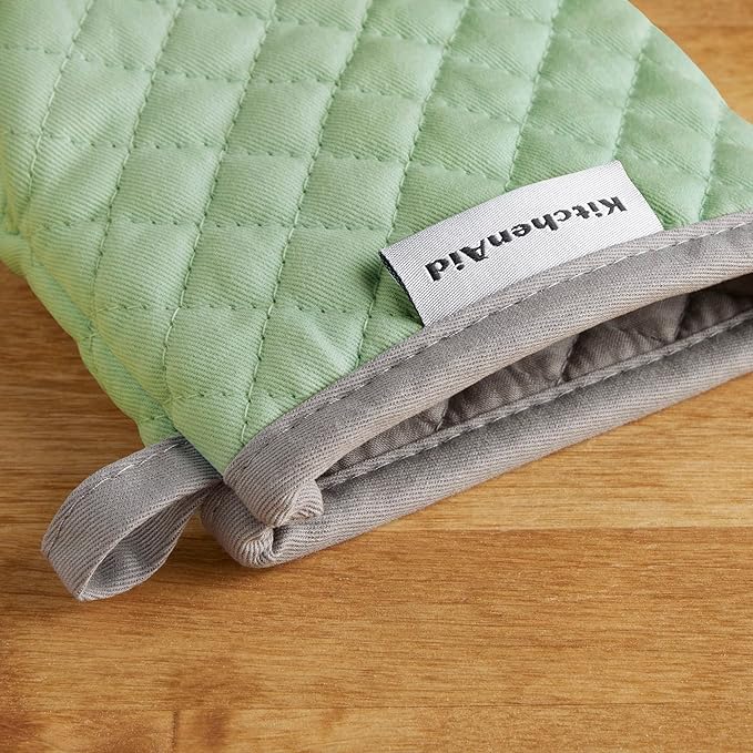 KitchenAid Asteroid Mini Oven Mitt Set, 5.5"x8", Pistachio, 2 Piece