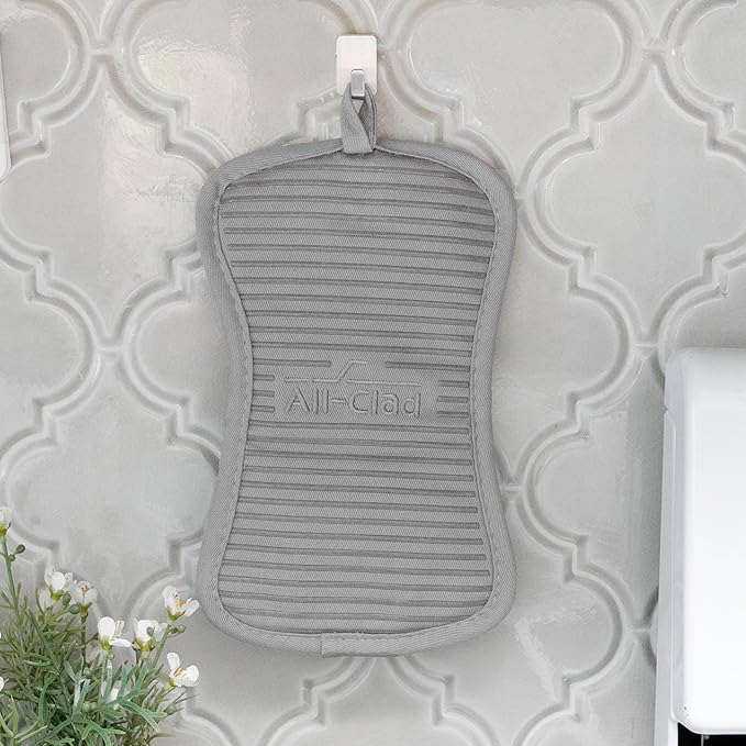 All-Clad Premium Pot Holder & Hot Pad: Heat Resistant up to 500 Degrees - 100% Cotton, 10"x6.25" Hot Pad for Kitchen and Barbeque, 2-Pack, Titanium