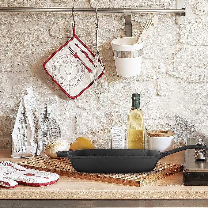 Commercial CHEF Cast Iron Skillet, 10.5” Square Pre-seasoned Cast Iron Pan